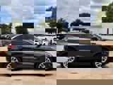 Used 2022 Ford Escape SE w/ Convenience Package image 3