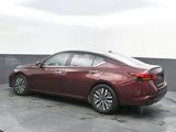 Used 2024 Nissan Altima 2.5 SV image 6
