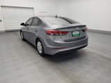 Used 2017 Hyundai Elantra SE image 5