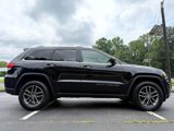Used 2018 Jeep Grand Cherokee Laredo image 4