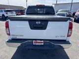Used 2015 Nissan Frontier SV image 4