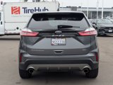 Used 2024 Ford Edge Titanium image 3