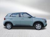 New 2025 Hyundai Venue SE image 2