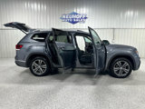 Used 2019 Volkswagen Atlas SEL R-Line image 2