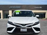 Used 2021 Toyota Camry SE w/ Convenience Package image 2
