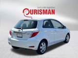 Used 2012 Toyota Yaris L image 2