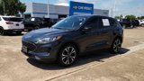Used 2022 Ford Escape SE image 5