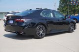 Used 2021 Toyota Camry SE w/ Cold Weather Package image 3