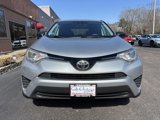Used 2018 Toyota RAV4 LE image 2