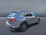 Used 2020 Volkswagen Tiguan SE w/ Panoramic Sunroof Package image 3