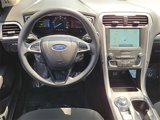 Used 2020 Ford Fusion SE image 3