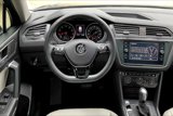 Used 2020 Volkswagen Tiguan SE w/ Panoramic Sunroof Package image 5