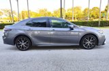 Used 2021 Toyota Camry SE image 4