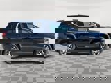 Certified 2023 GMC Acadia SLE w/ Driver Convenience Package image 4
