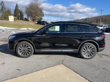 New 2025 Lincoln Corsair Reserve w/ Equipment Group 202A image 5