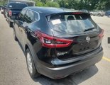Used 2022 Nissan Rogue Sport S image 2