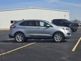 Used 2023 Ford Edge Titanium image 3