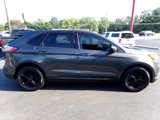 Used 2020 Ford Edge SE image 2