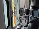 Used 2011 Toyota Sienna SE image 3