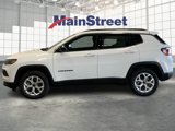New 2025 Jeep Compass Latitude image 2