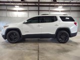 Used 2018 GMC Acadia SLT image 2