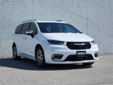 New 2025 Chrysler Pacifica Pinnacle image 2