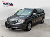 Used 2015 Chrysler Town & Country Touring-L w/ Driver Convenience Group image 3