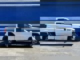 Used 2022 GMC Sierra 1500 SLT image 2
