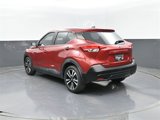 Used 2018 Nissan Kicks SV image 3