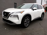 Used 2021 Nissan Rogue SV image 2