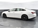 Used 2021 Chevrolet Malibu LT image 2