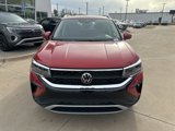 New 2024 Volkswagen Taos SE image 2