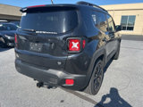 Used 2016 Jeep Renegade Latitude image 5