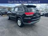 Used 2018 Jeep Grand Cherokee Laredo image 3