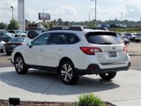 Used 2018 Subaru Outback 2.5i Limited image 4