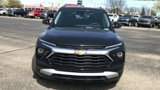 Used 2025 Chevrolet TrailBlazer LT image 3