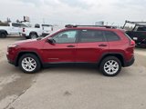 Used 2017 Jeep Cherokee Sport image 6