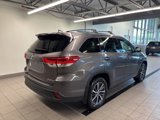 Used 2017 Toyota Highlander XLE image 6