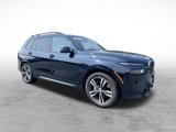 Used 2025 BMW X7 xDrive40i w/ M Sport Package image 3