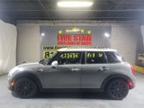 Used 2015 MINI Cooper 4-Door Hardtop image 4