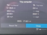 Certified 2022 Volvo XC60 B5 Inscription w/ Advanced Package image 5
