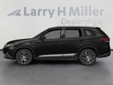 Used 2018 Mitsubishi Outlander SE image 3