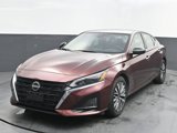 Used 2024 Nissan Altima 2.5 SV image 4