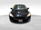 Used 2017 Ford Focus SE image 2