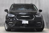 Used 2022 Chrysler Pacifica Touring-L image 5