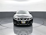 Used 2017 Nissan Maxima Platinum image 2