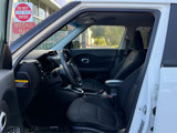 Used 2015 Kia Soul + image 5