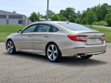Used 2019 Honda Accord Touring image 4