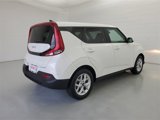 Used 2022 Kia Soul LX w/ Technology Package image 5