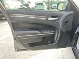 Used 2022 Chrysler 300 Touring w/ Sport Appearance Package image 4